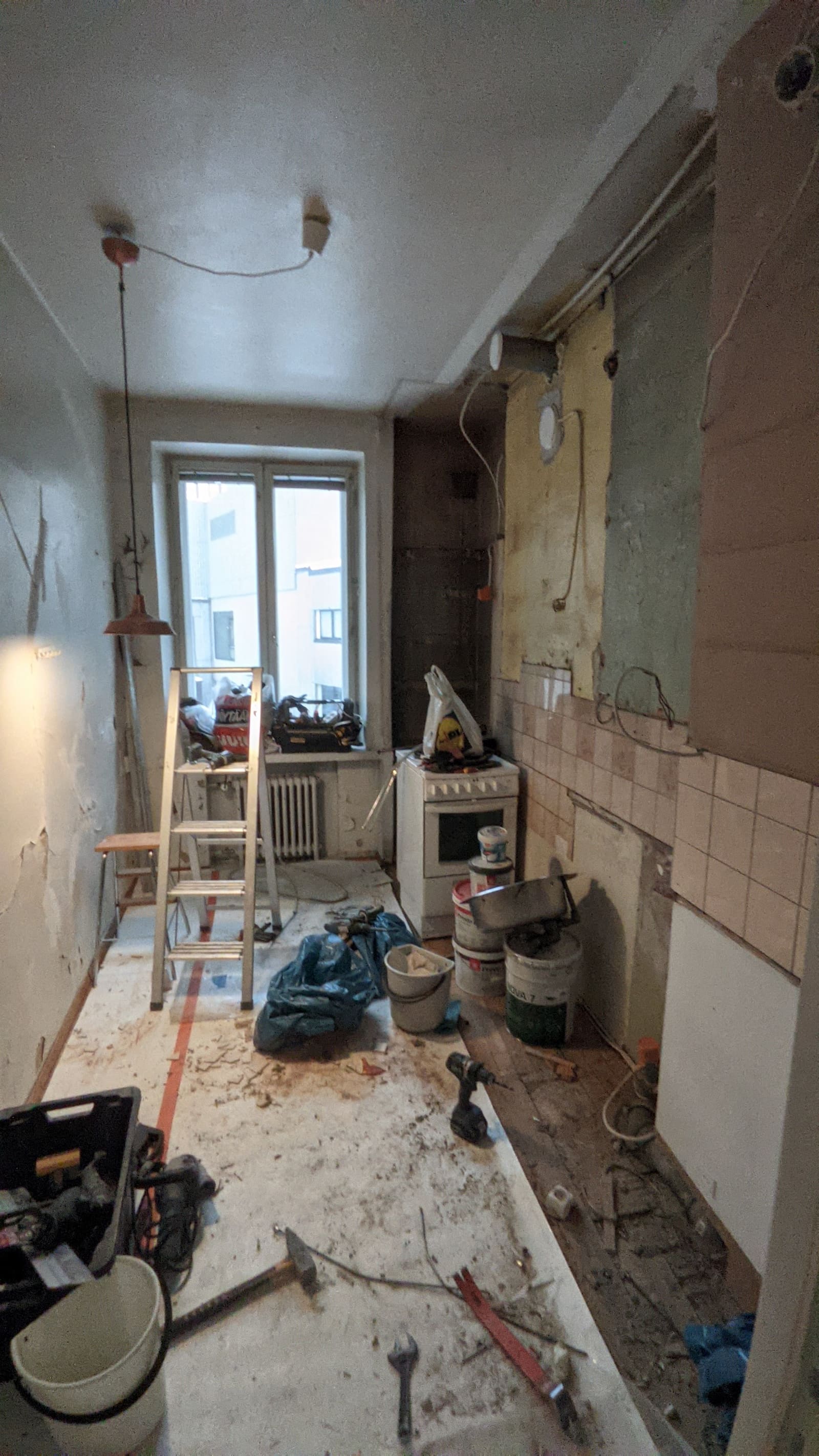 Keittiö ennen remonttia 1