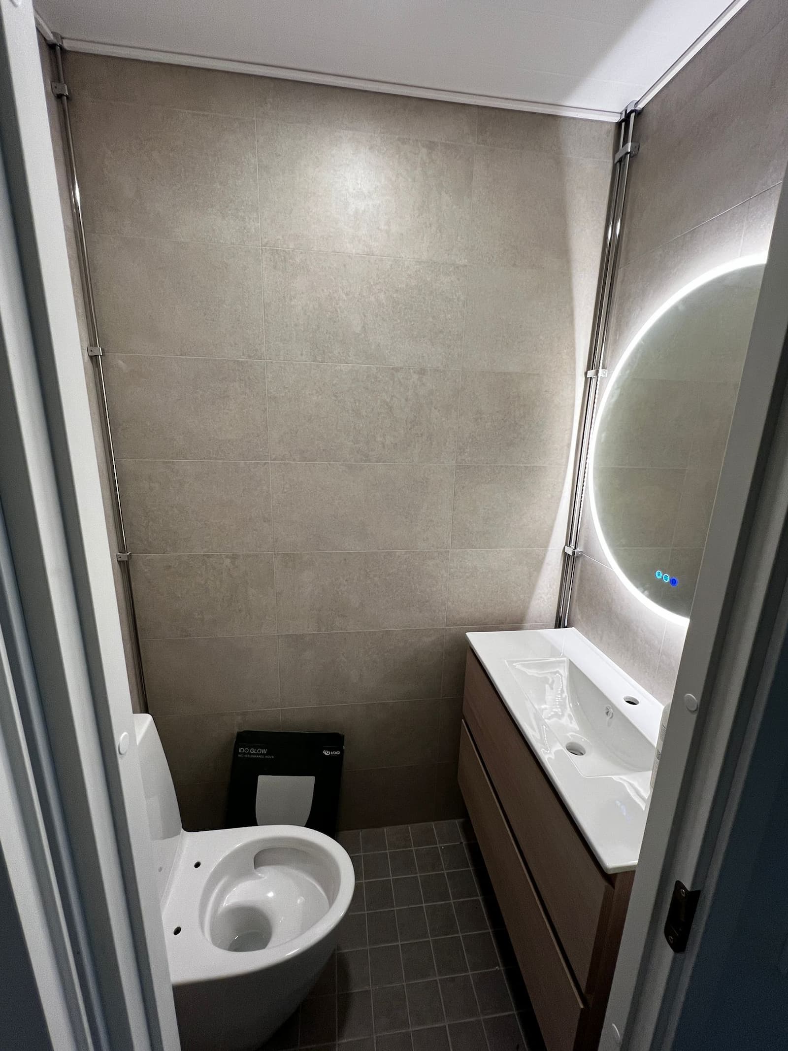 Kylpyhuone jälkeen 2